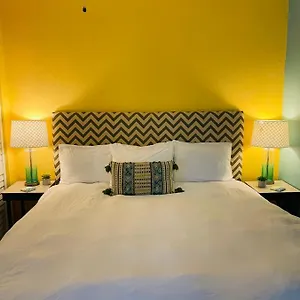 Crown Lotus Apartment